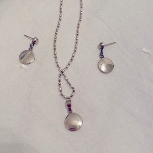 950 earring and pendant set